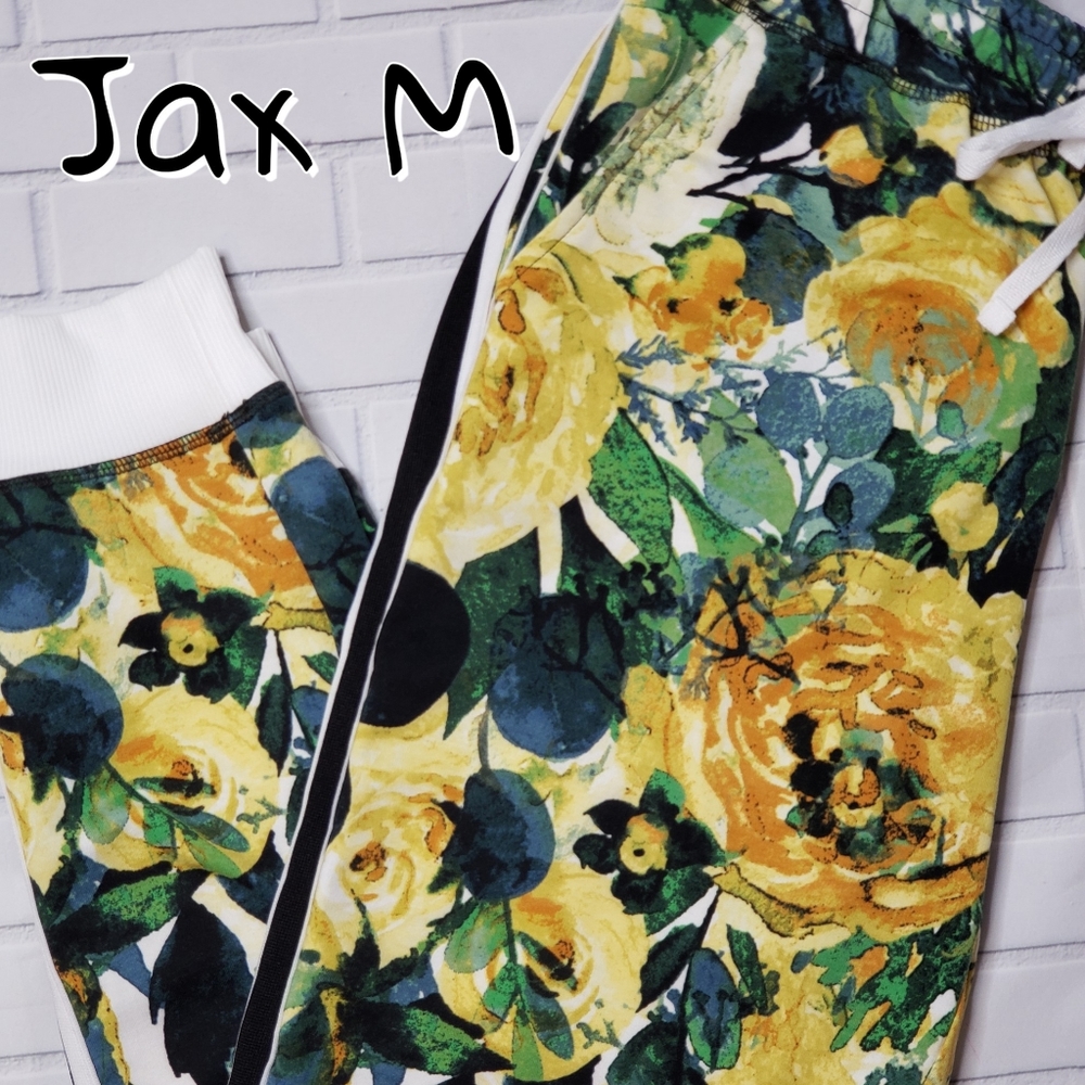 NWT LuLaRoe Jax Joggers M